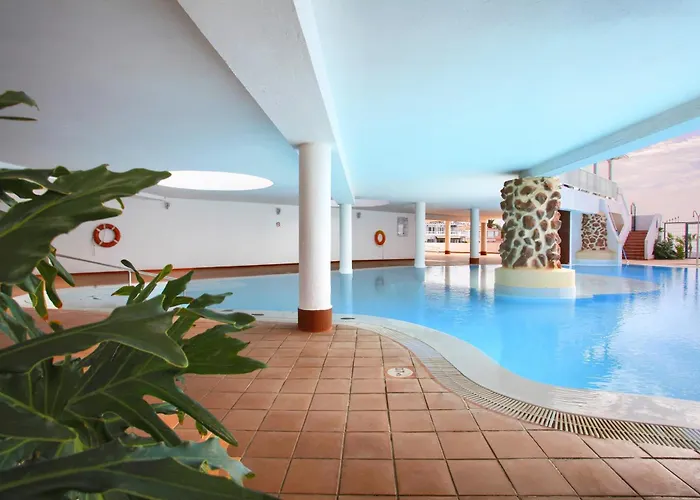 Terrace With Ocean View דירה אדחה