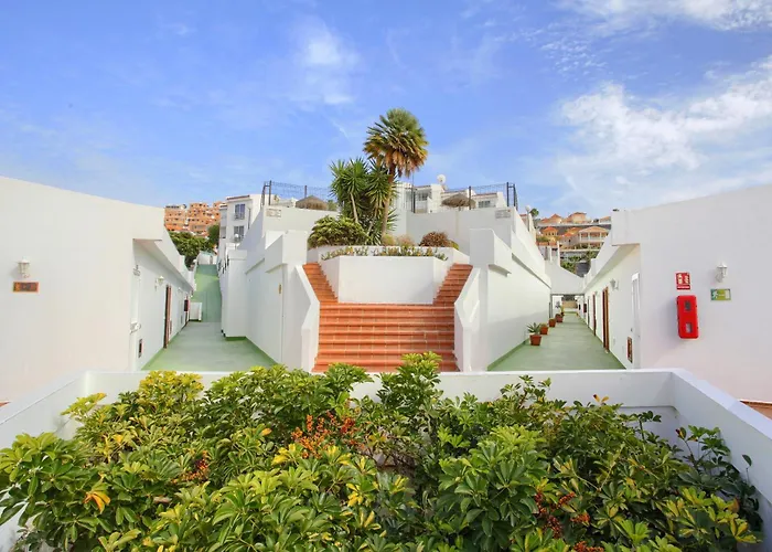 Terrace With Ocean View 아파트 아데제